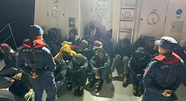 24 DÜZENSİZ GÖÇMEN YAKALANDI