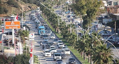 24 SAATTE 15 BİN ARAÇ GİRDİ