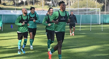 BODRUMSPOR YENİDEN ÇIKIŞ İÇİN ADANA MAÇINDA GALİBİYETE ODAKLANDI