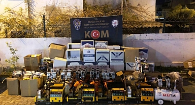 EVİNİ SİGARA ÜRETİM FABRİKASINA ÇEVİRMİŞ