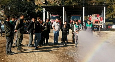 MARMARİS’TE YANGIN GÖNÜLLÜSÜ EĞİTİMİ VERİLDİ