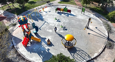 ORTACA’DAKİ ÜÇ PARKTA ÇOCUK OYUN GRUBU MONTAJLARI TAMAMLANDI
