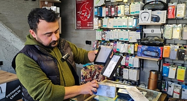 TELEFONCUDAN 120 BİN LİRALIK SOYGUN