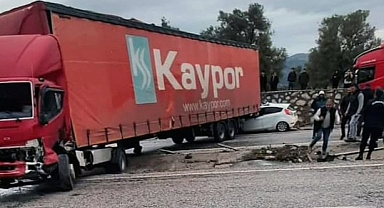 TIR İLE OTOMOBİL ÇARPIŞTI: 2 YARALI