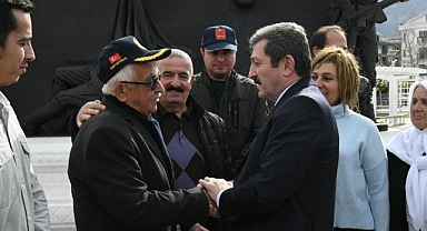 VALİ TAVLI, FETHİYE’DE ŞEHİT AİLELERİ VE GAZİLER İLE BİR ARAYA GELDİ