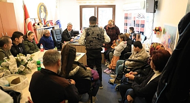 BAŞKAN OKTAY ENGELLİ DEPREMZEDELERLE BULUŞTU