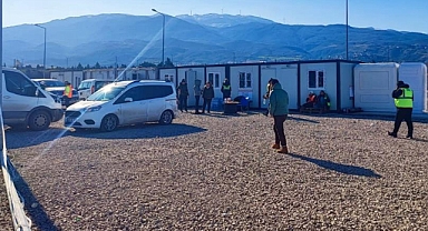 BODRUM BELEDİYESİ TARAFINDAN ÇADIRLAR VE PREFABRİK EV KURULDU