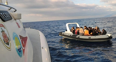 DATÇA’DA 20 DÜZENSİZ GÖÇMEN KURTARILDI