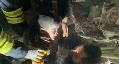 DEPREM SONRASI MUCİZE KURTULUŞLAR