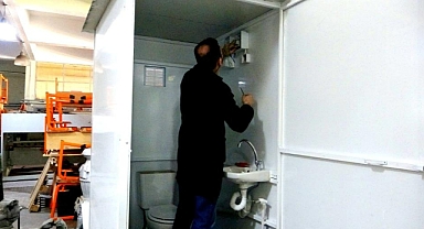 DEPREMZEDELER İÇİN SEYYAR TUVALET ÜRETİMİNE BAŞLANDI