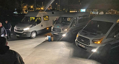 FETHİYE ADALET SARAYI'NDAN DEPREM BÖLGESİNE 25 KİŞİLİK EKİP YOLA ÇIKTI