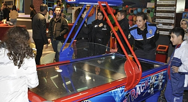 FETHİYE’DE KONAKLAYAN DEPREMZEDE ÇOCUKLAR DOYASIYA EĞLENDİ