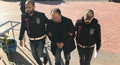 FETÖ ÜYESİ SAKLANDIĞI EVDE YAKALANDI