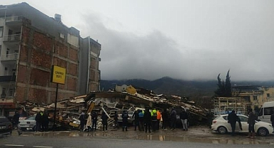 HATAY VALİSİ RAHMİ DOĞAN: “İSKENDERUN VE ANTAKYA'DA HASTANELER İLE POLİSEVİ YIKILDI”