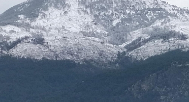 KAMPÇILARIN GÖZDESİ KÖYCEĞİZ SANDRAS DAĞI'NDA KAR ETKİLİ OLDU