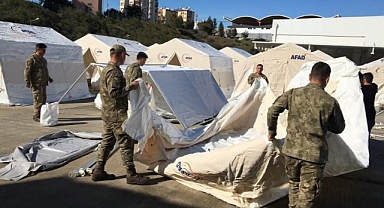 MSB: “MEHMETÇİKLERİMİZ ÇADIR KURMA FAALİYETLERİNE DEVAM EDİYOR”