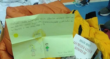 ÖĞRENCİLERİN NOTLARI DUYGULANDIRDI