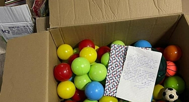 YARDIM KOLİSİNDEN ÇIKAN NOT DUYGULANDIRDI