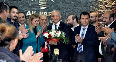 AK PARTİ MUĞLA İL BAŞKANI METE, MİLLETVEKİLİ ADAY ADAYLIĞINI AÇIKLADI