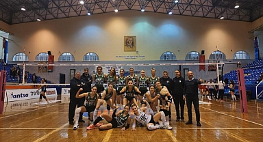 BODRUM'UN İNCİLERİ ÇEYREK FİNALE YÜKSELDİ