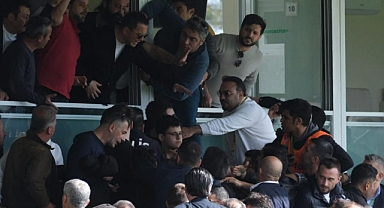 BODRUMSPOR MAÇINDA TRİBÜN KARIŞTI