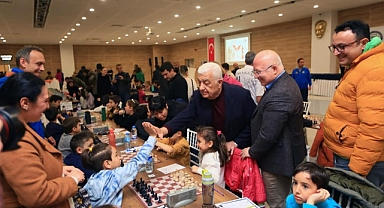 ÇANAKKALE ŞEHİTLERİ ANISINA SATRANÇ TURNUVASI