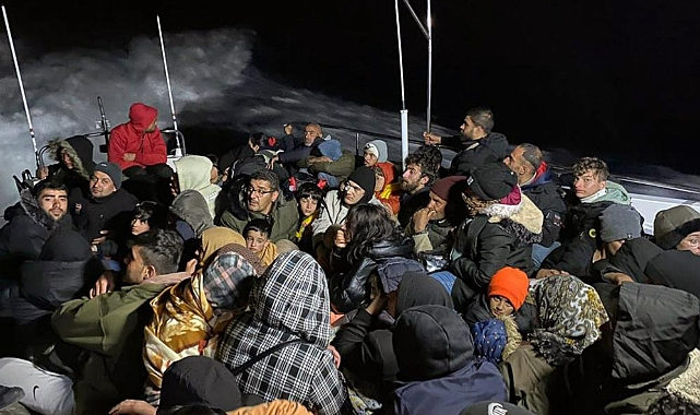 DATÇA’DA 59 DÜZENSİZ GÖÇMEN KURTARDI
