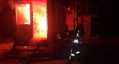 FETHİYE’DE BETON SANTRALİNDE YANGIN ÇIKTI