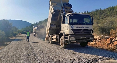 İNŞAAT ATIKLARI ASFALT MALZEMESİNE DÖNÜŞÜYOR