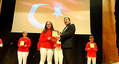 İSTİKLAL MARŞI’IN KABULÜ'NÜN 102'İNCİ YILI KUTLANDI