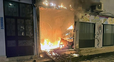 İŞYERİ YANGININA KUNDAKLAMA ŞÜPHESİ