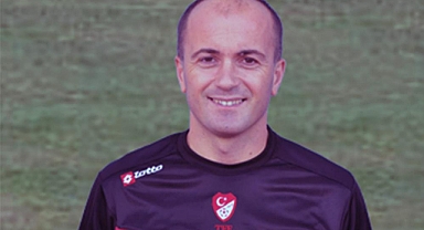 KÖPEĞE ÇARPTI DİYE FUTBOL HAKEMİNİ BIÇAKLADILAR