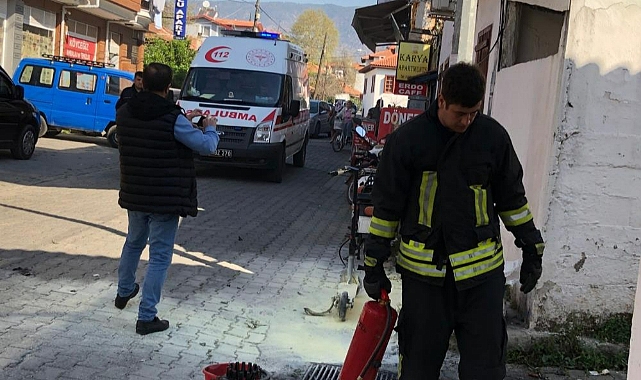 KÖYCEĞİZ’DE ALEV ALAN AKÜ BİR KİŞİYİ YARALADI