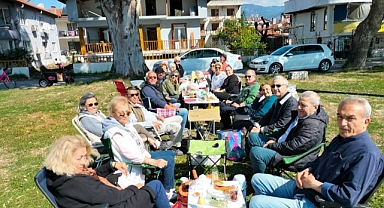 KÖYCEĞİZ TAZELENME ÜNİVERSİTESİ ÖĞRENCİLERİ, KAHVALTIDA BULUŞTU