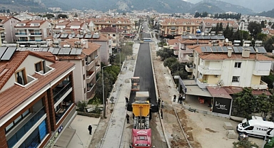 MARMARİS BELEDİYESİ BİRÇOK NOKTADA ÇALIŞMALARINI SÜRDÜRÜYOR