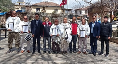MARMARİS ÇAM BALI’NDA COĞRAFİ İŞARETLİ ÜRETİM ARTARAK DEVAM EDİYOR