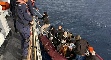 MARMARİS’TE 62 DÜZENSİZ GÖÇMEN KURTARILDI