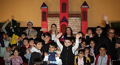 MENTEŞE BELEDİYESİ DEPREMZEDE ÇOCUKLARA MORAL OLDU