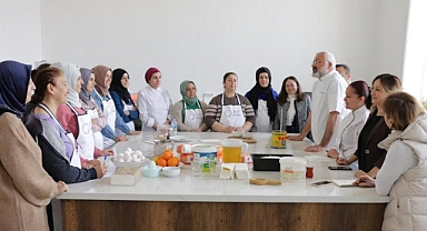 MUĞLA'DA DEPREMZEDE KADINLAR İÇİN MORAL ETKİNLİĞİ DÜZENLENDİ