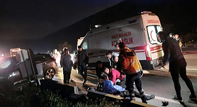 OTOMOBİL İLE ÇARPIŞAN MOTOSİKLETİN SÜRÜCÜSÜ YAŞAMINI YİTİRDİ