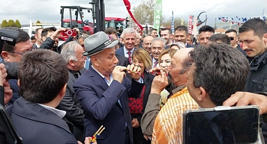 BAKAN KİRİŞCİ'DEN 'SİPSİ' ŞOV