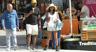 BODRUM'DA OTELLER DOLMAYA, TRAFİK YOĞUNLAŞMAYA BAŞLADI