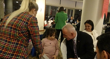 KAYMAKAM AKSOY, ÇOCUKLARLA VE MUHTARLARLA İFTARDA BİR ARAYA GELDİ