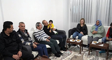 KAYMAKAM VE BELEDİYE BAŞKANI İFTARI DEPREMZEDE VATANDAŞLARLA AÇTI