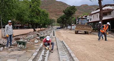 MARMARİS, BAYRAM ÖNCESİ YENİ CADDELERE KAVUŞACAK