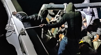 MARMARİS’TE 44 DÜZENSİZ GÖÇMEN KURTARILDI