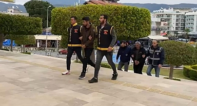 MOBİL BANKACILIK UYGULAMASINI KULLANARAK 180 BİN TL DOLANDIRDILAR