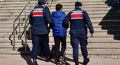 ZEHİR TACİRİ JANDARMADAN KAÇAMADI