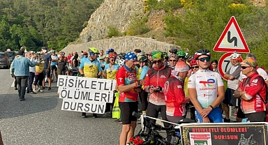 BİSİKLETÇİLER KAZADA ÖLEN ARKADAŞLARI İÇİN TOPLANDI