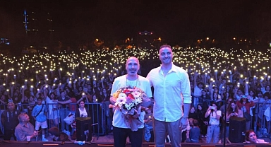 FETHİYE'DE 19 MAYIS COŞKUSU “GRİPİN” KONSERİYLE YAŞANDI